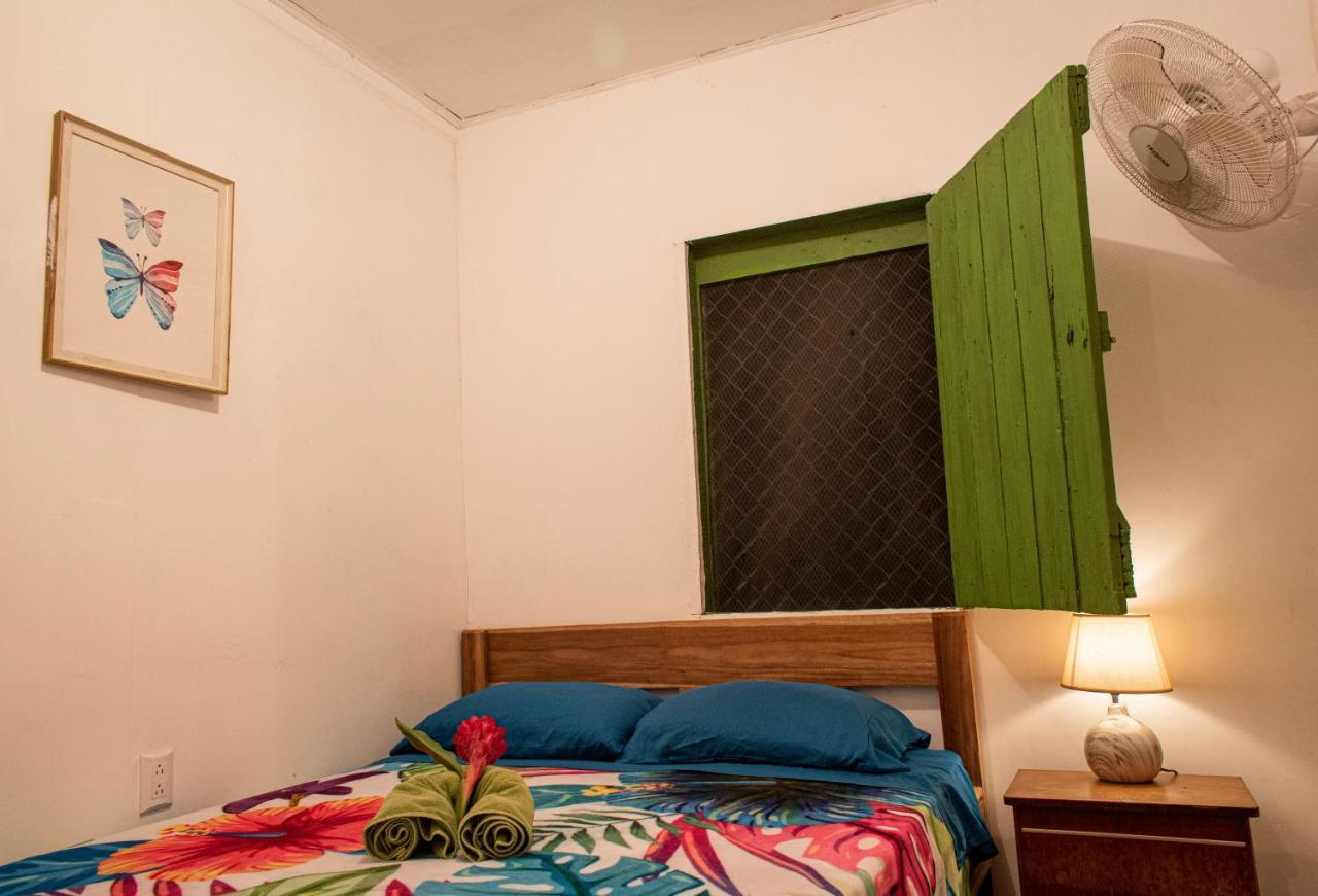 Finca D'Elia Lodge Пуерто Лимон Екстериор снимка